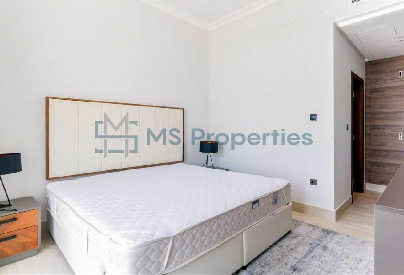 Breath-taking Sea View Balcony 1BR Bills Included