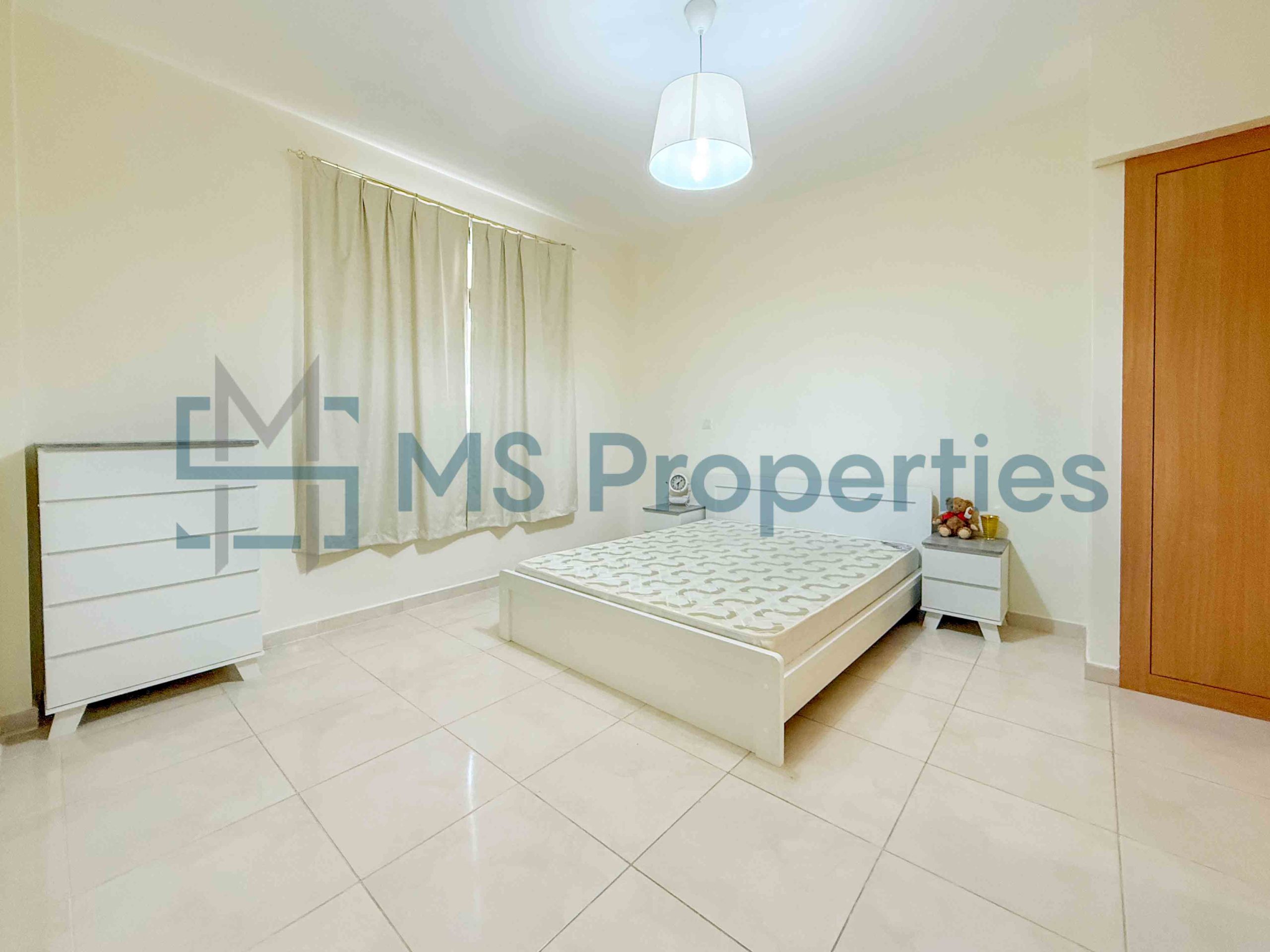 Spacious Furnished 1BHK Flat in Prime Location