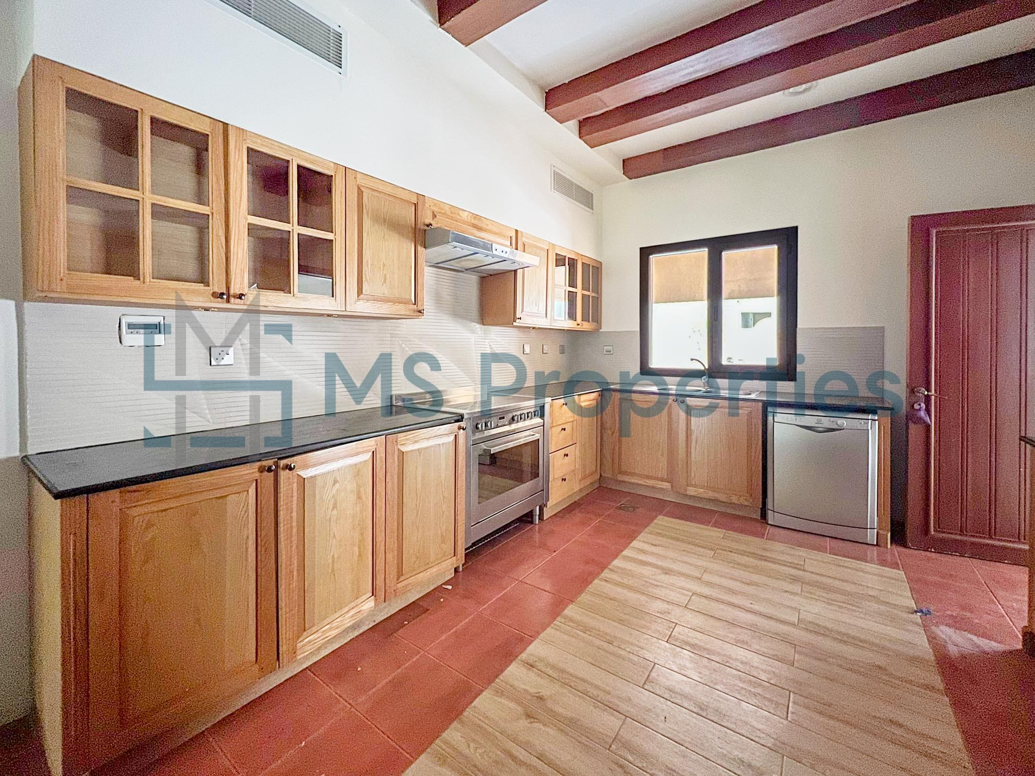 Elegant 4 Bedroom + Maid Villa in Prime Location