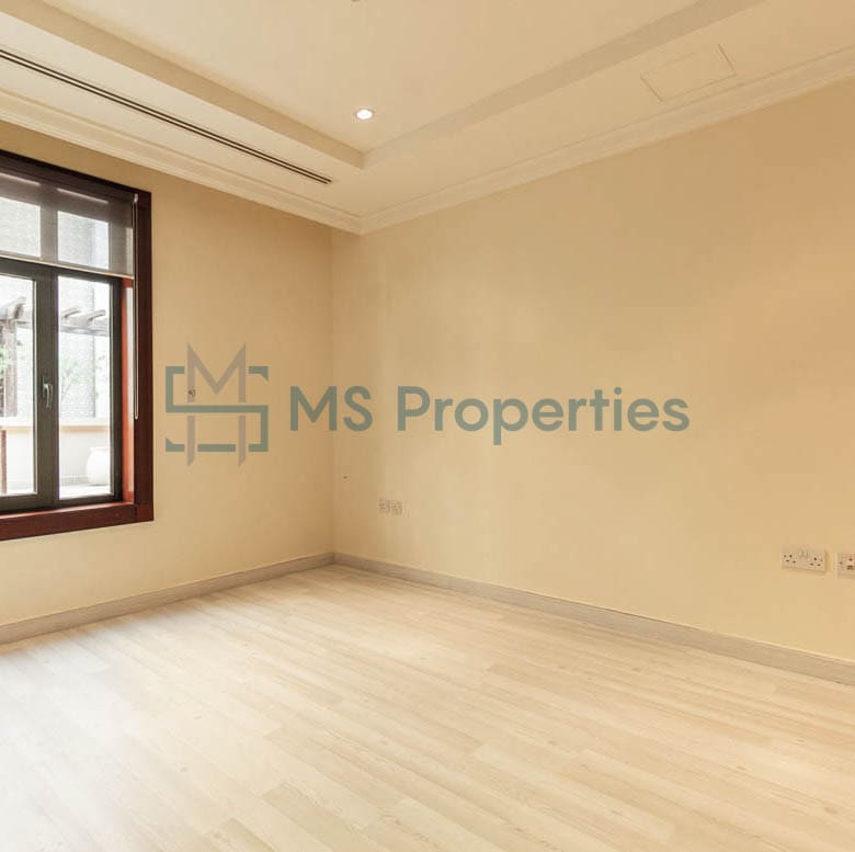 Exquisite 3BR Townhouse with Amenities Access