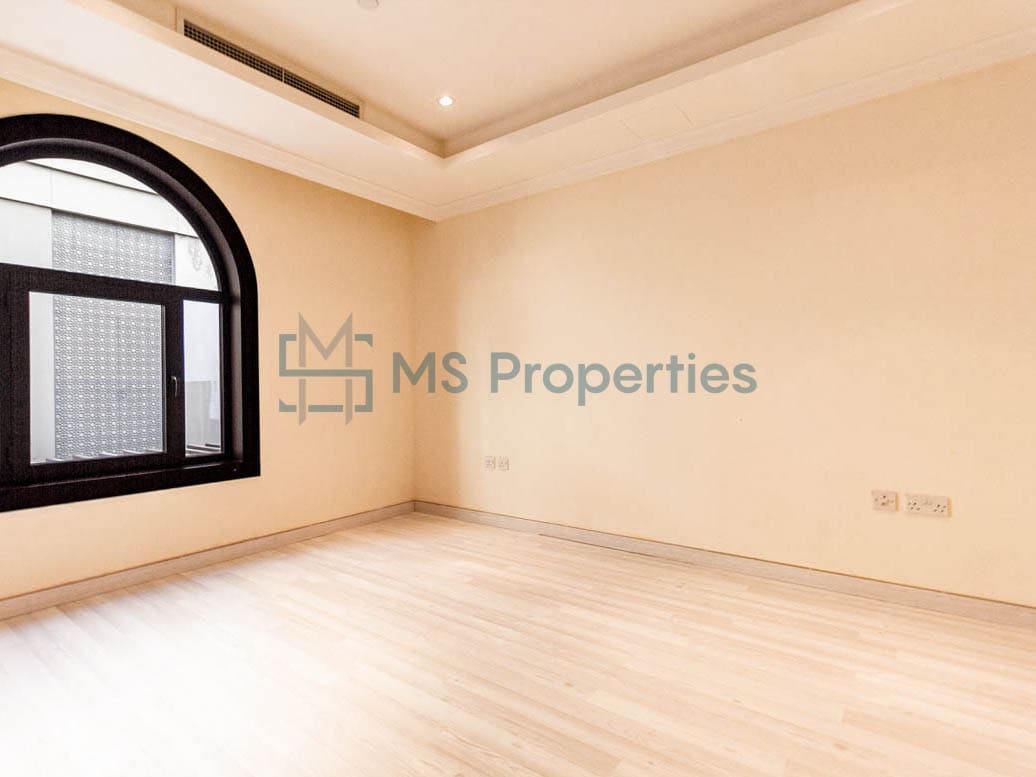 Exquisite 3BR Townhouse with Amenities Access