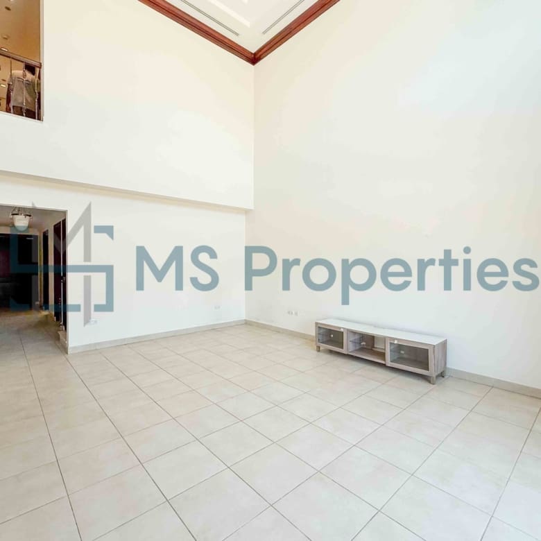 Exquisite 3BR Townhouse with Amenities Access