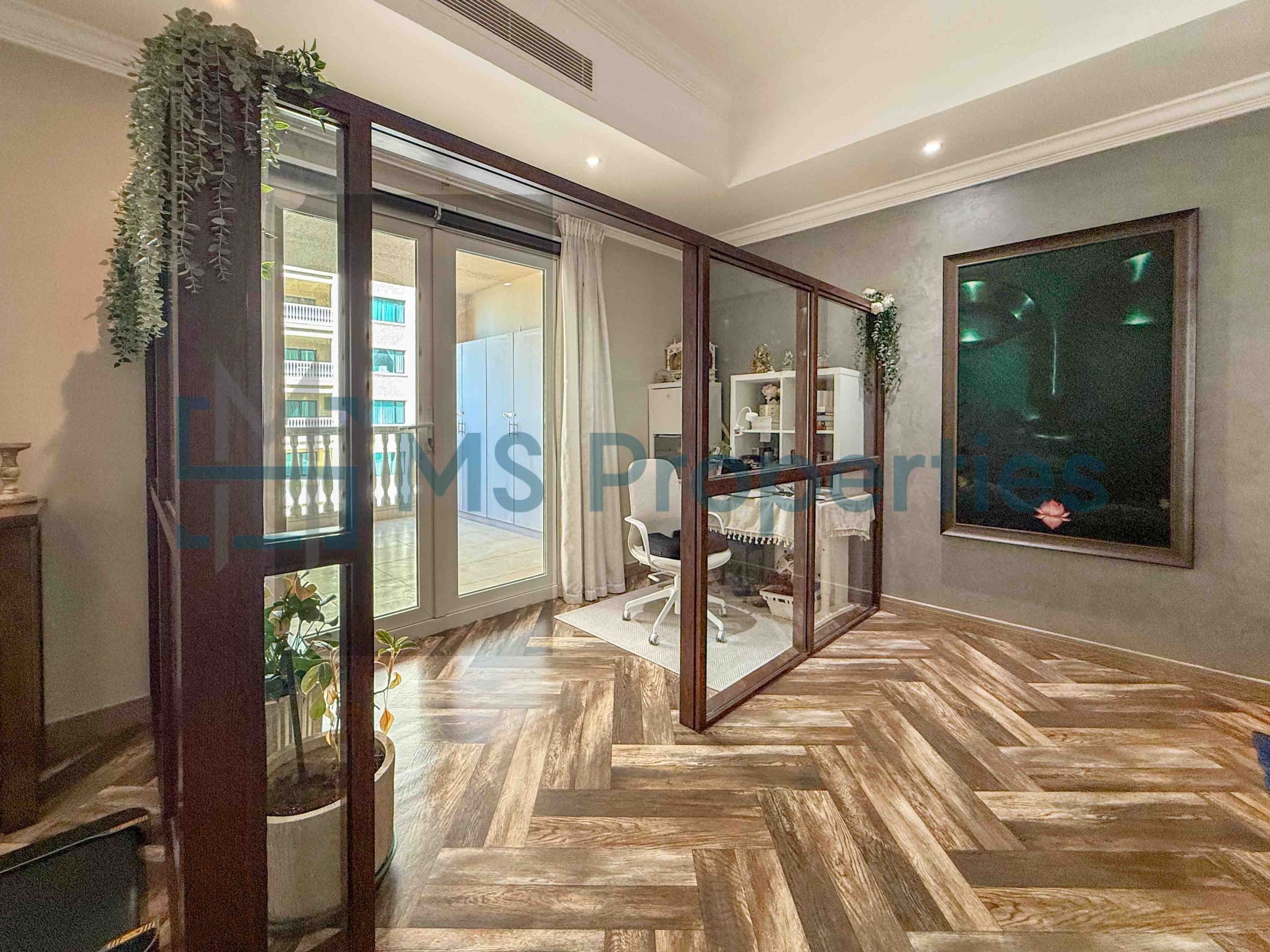 Stunning and Breath-taking 2BHK in Prime area of The Pearl