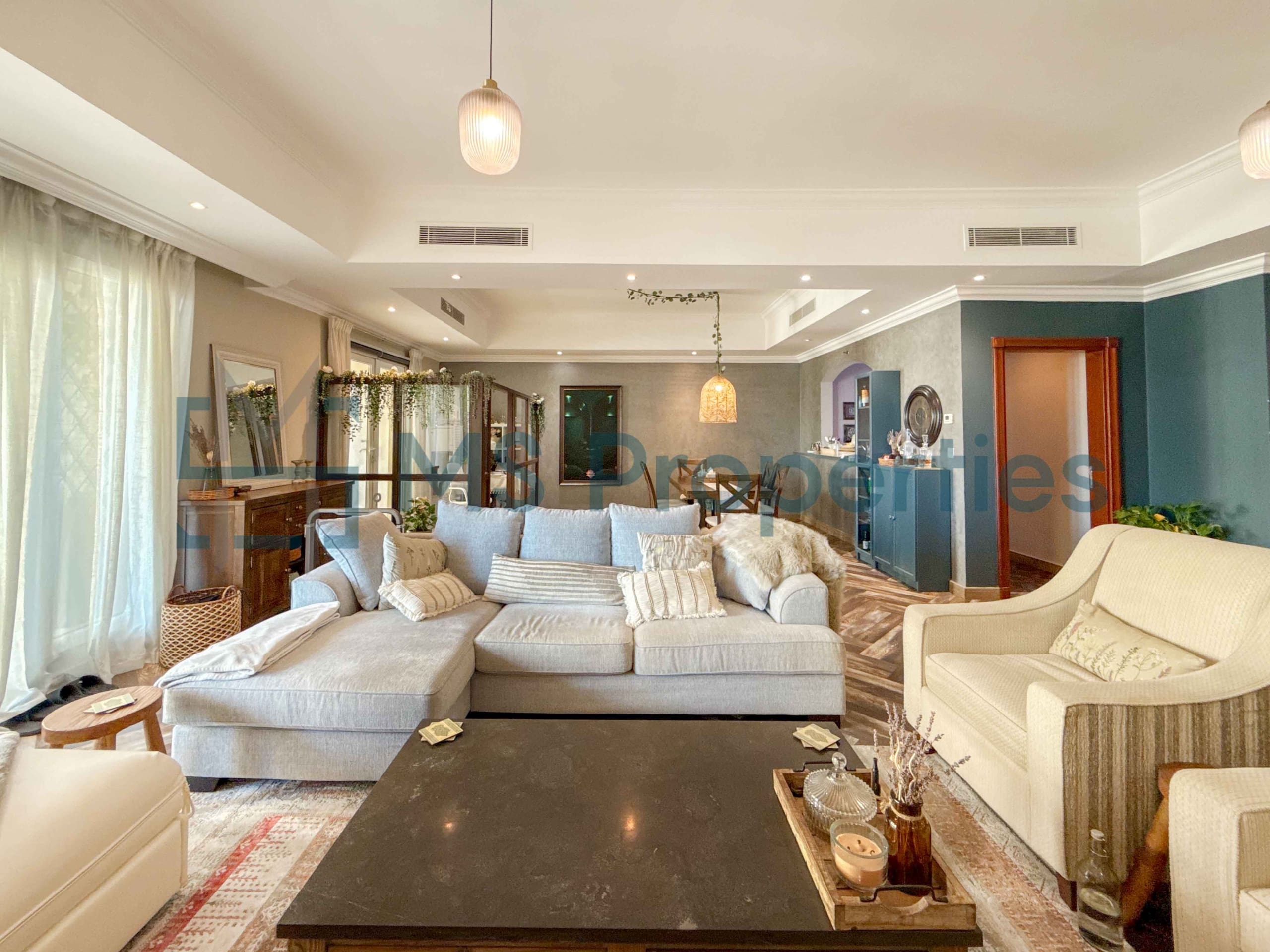 Stunning and Breath-taking 2BHK in Prime area of The Pearl