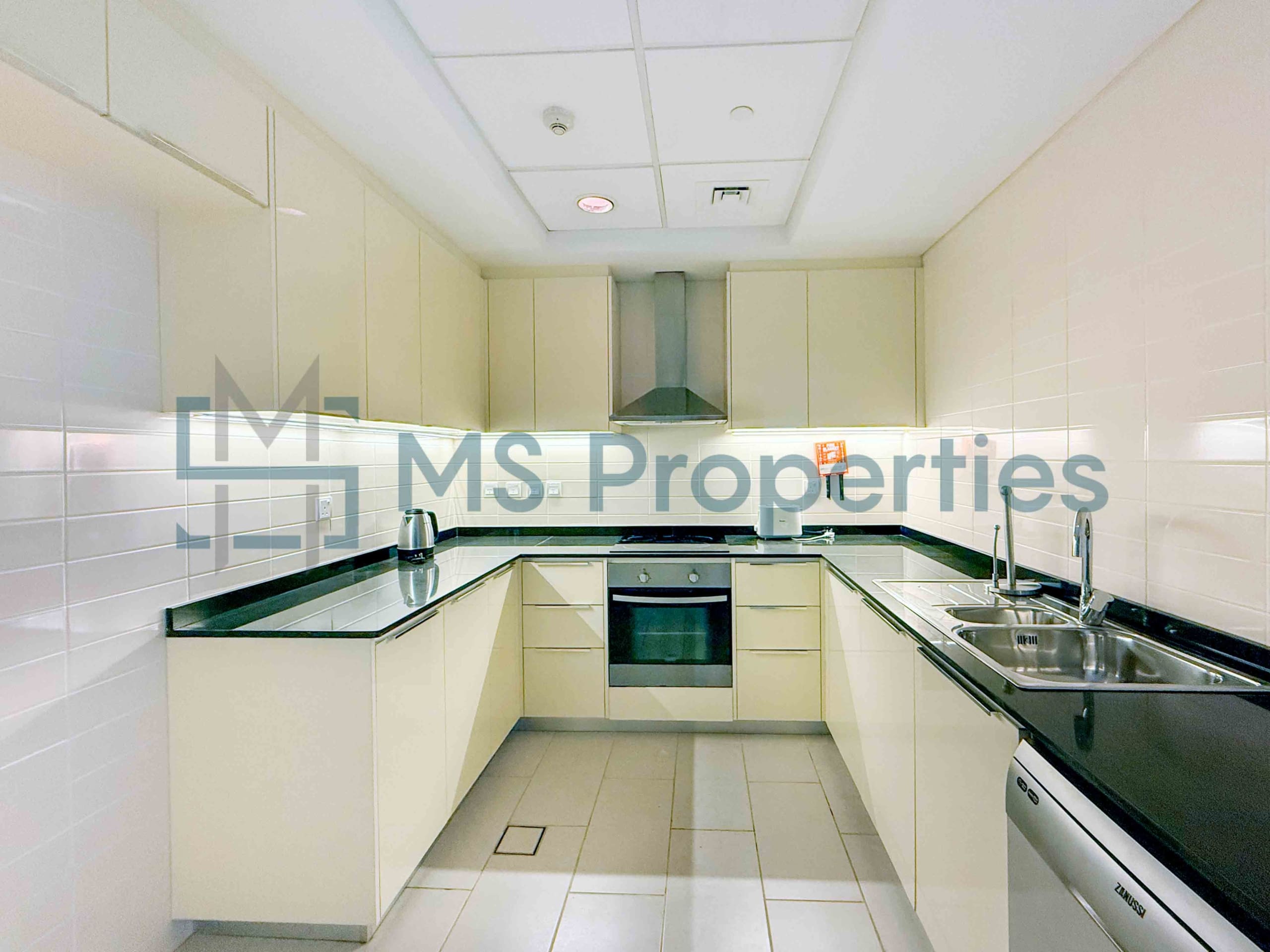 No Comission 1BDR + Office Furnished | Amazing Marina View