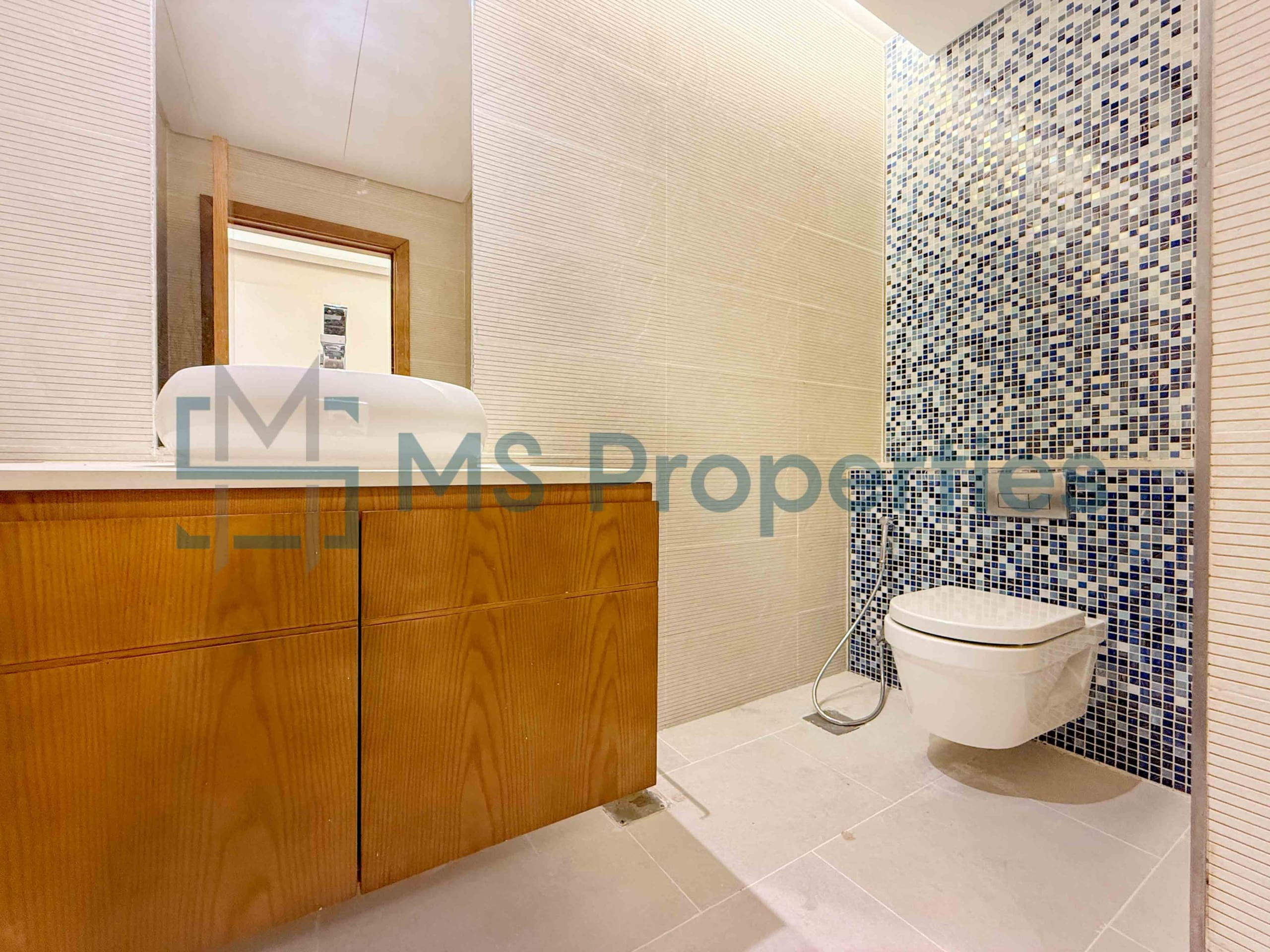Contemporary 1BR Apartment | Sea View Balcony