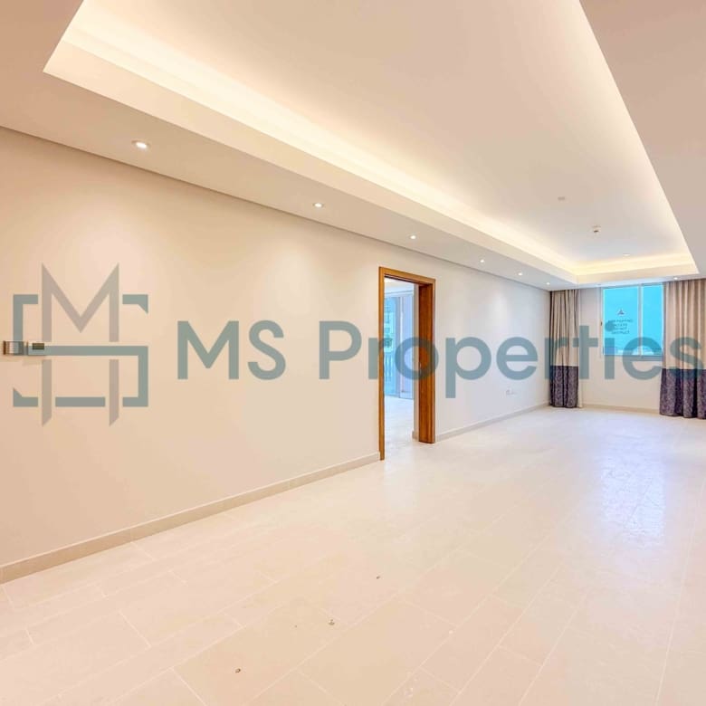 Contemporary 1BR Apartment | Sea View Balcony