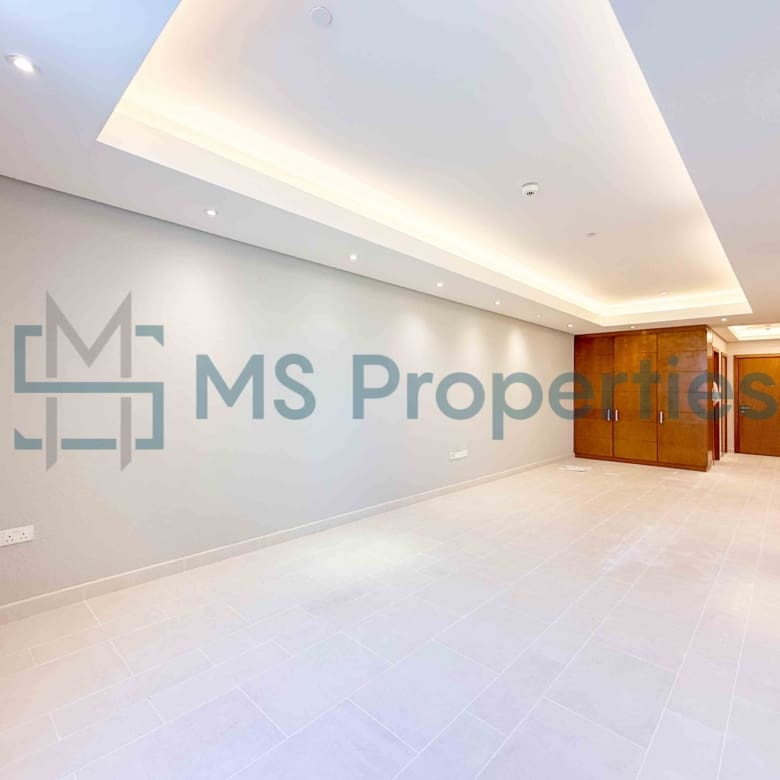 Contemporary 1BR Apartment | Sea View Balcony