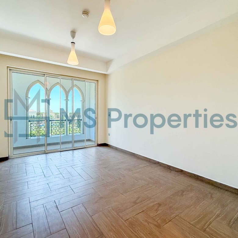Clean and Bright 1BHK Apartment | Including Bills