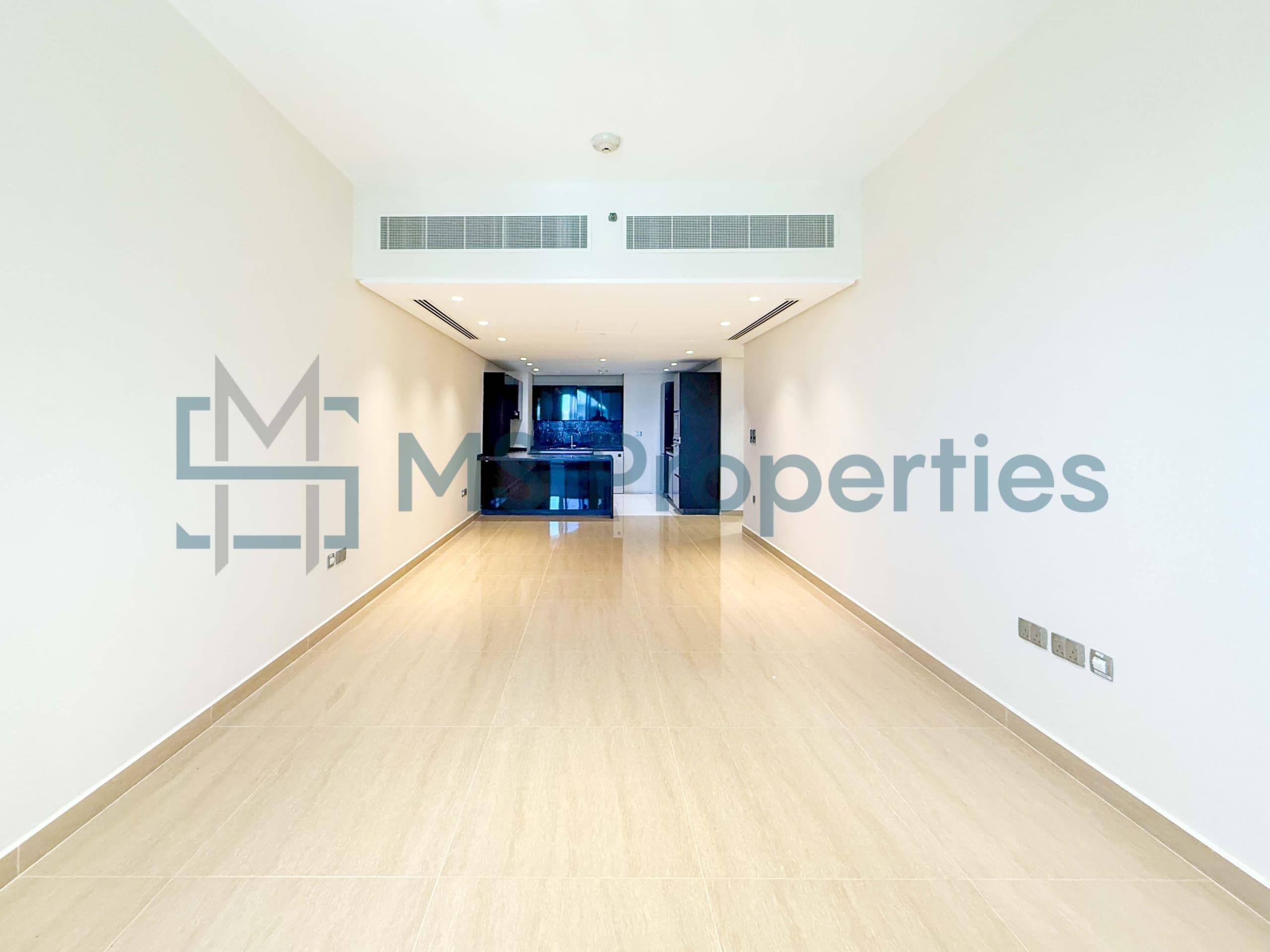 Clean and Bright 1BHK Apartment | Including Bills