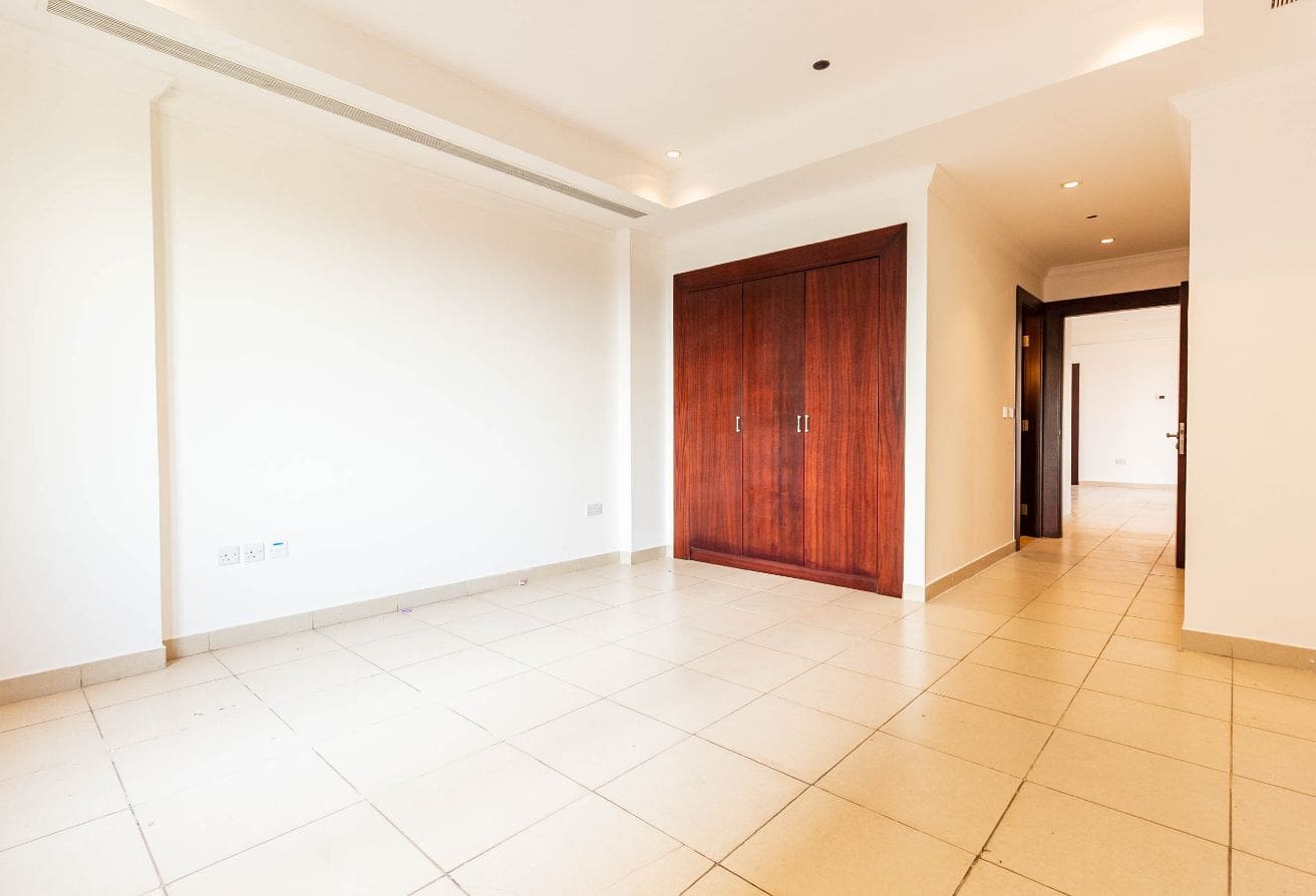 Discover Deals Offer | 2 BDR + Maid Flat with Balcony