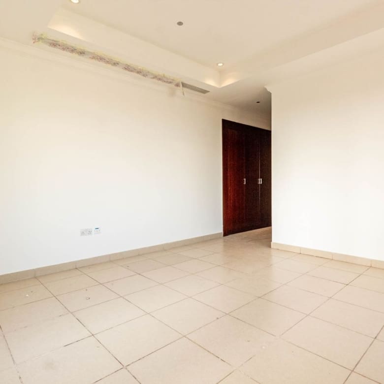 Discover Deals Offer | 2 BDR + Maid Flat with Balcony