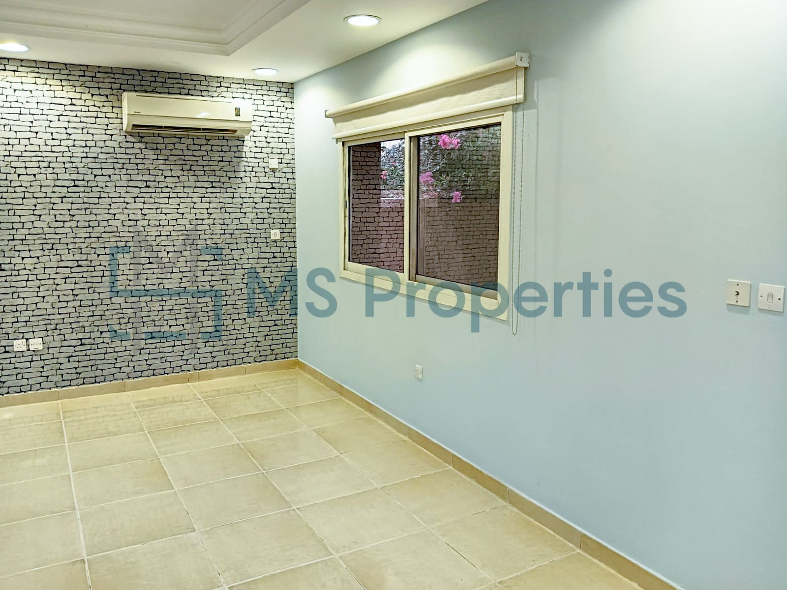 Spacious 4BR Compound Villa for Families near Salwa Road