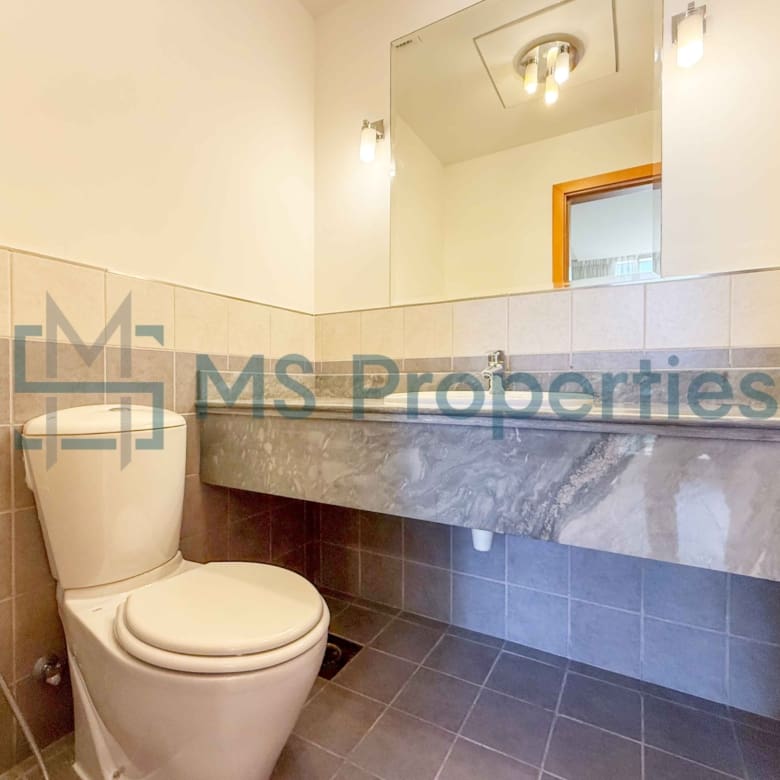 Luxurious 1BR Apartment with City View +QCool Included