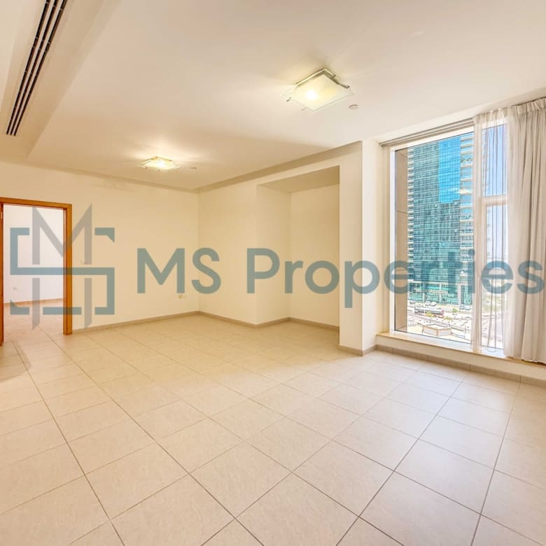 Luxurious 1BR Apartment with City View +QCool Included