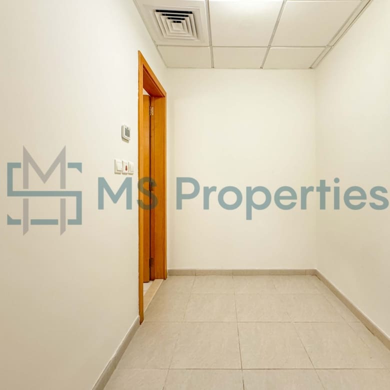 Spacious 3BDR+Maid w/ Balcony | City View | QCool Included