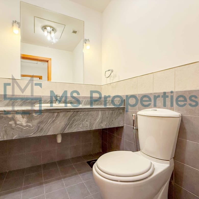Spacious 3BDR+Maid w/ Balcony | City View | QCool Included