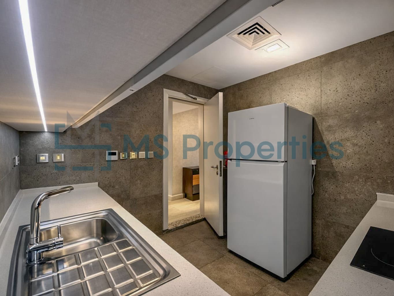 Amazingly Furnished 2 BHK Flats | Bills Included