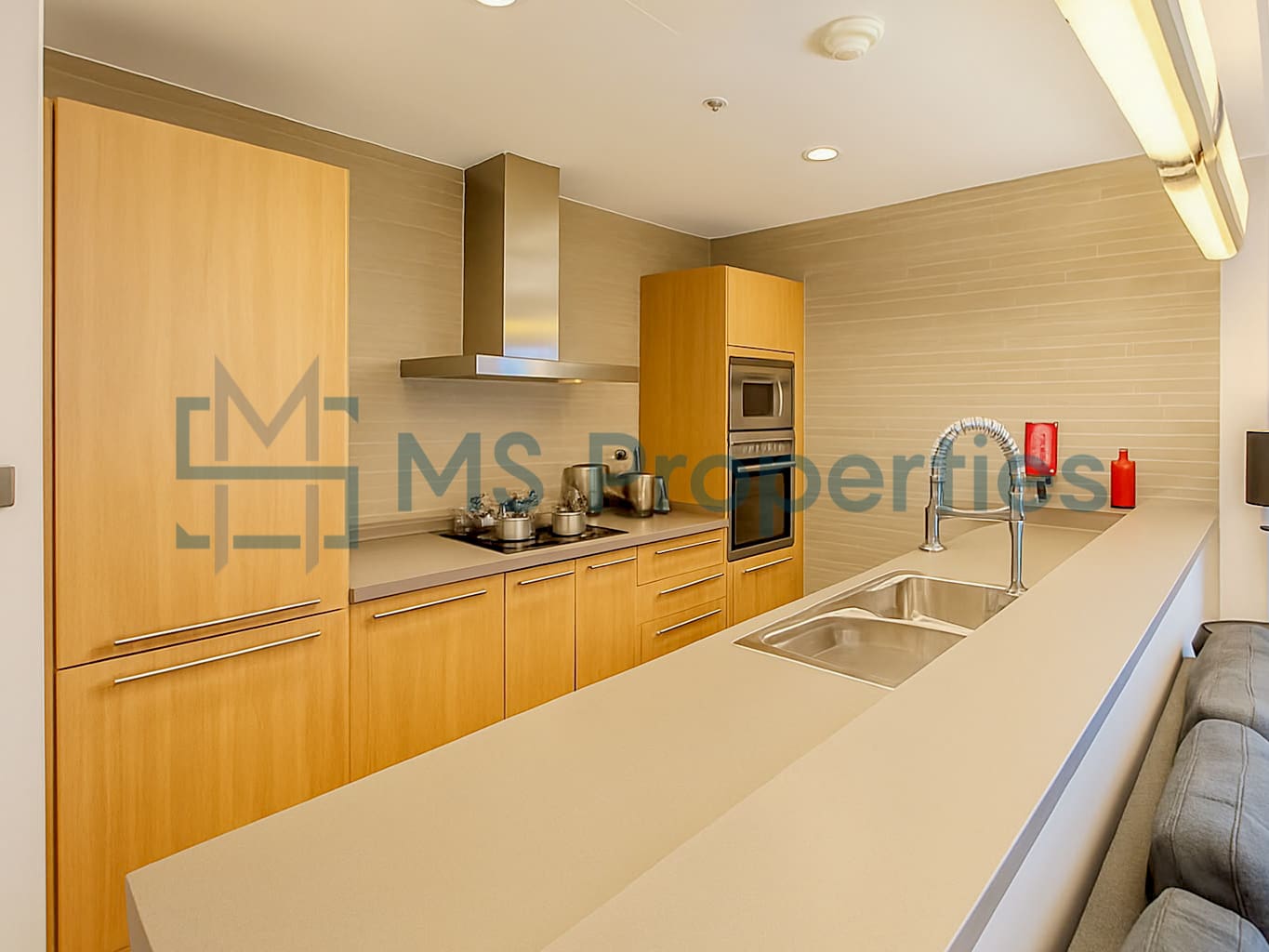Stunningly Furnished 1Bedroom Flat in Prime Area