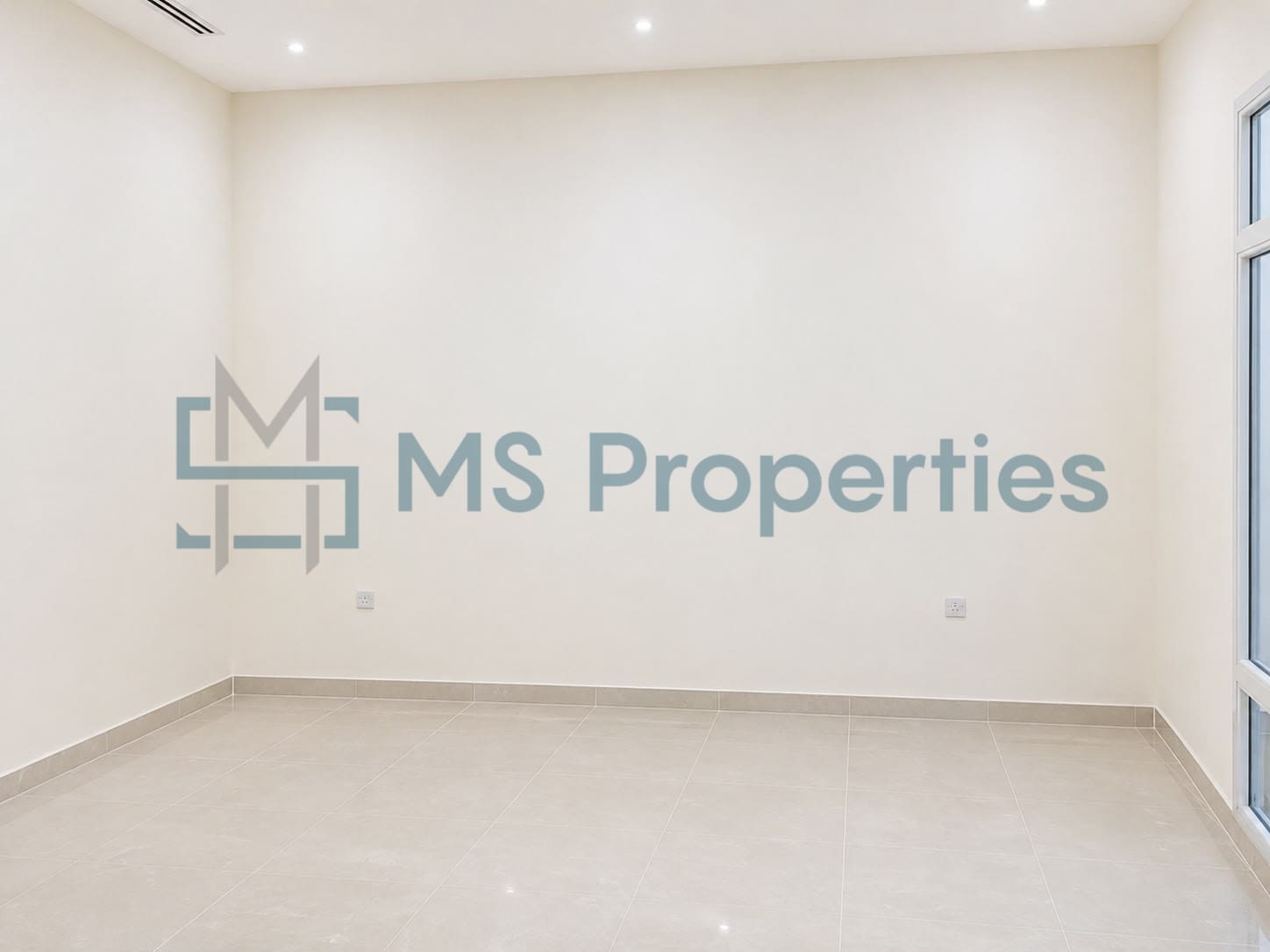 Brand New 2 Bedroom Apartment in Prime Location