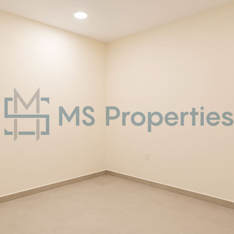 Brand New 2 Bedroom Apartment in Prime Location