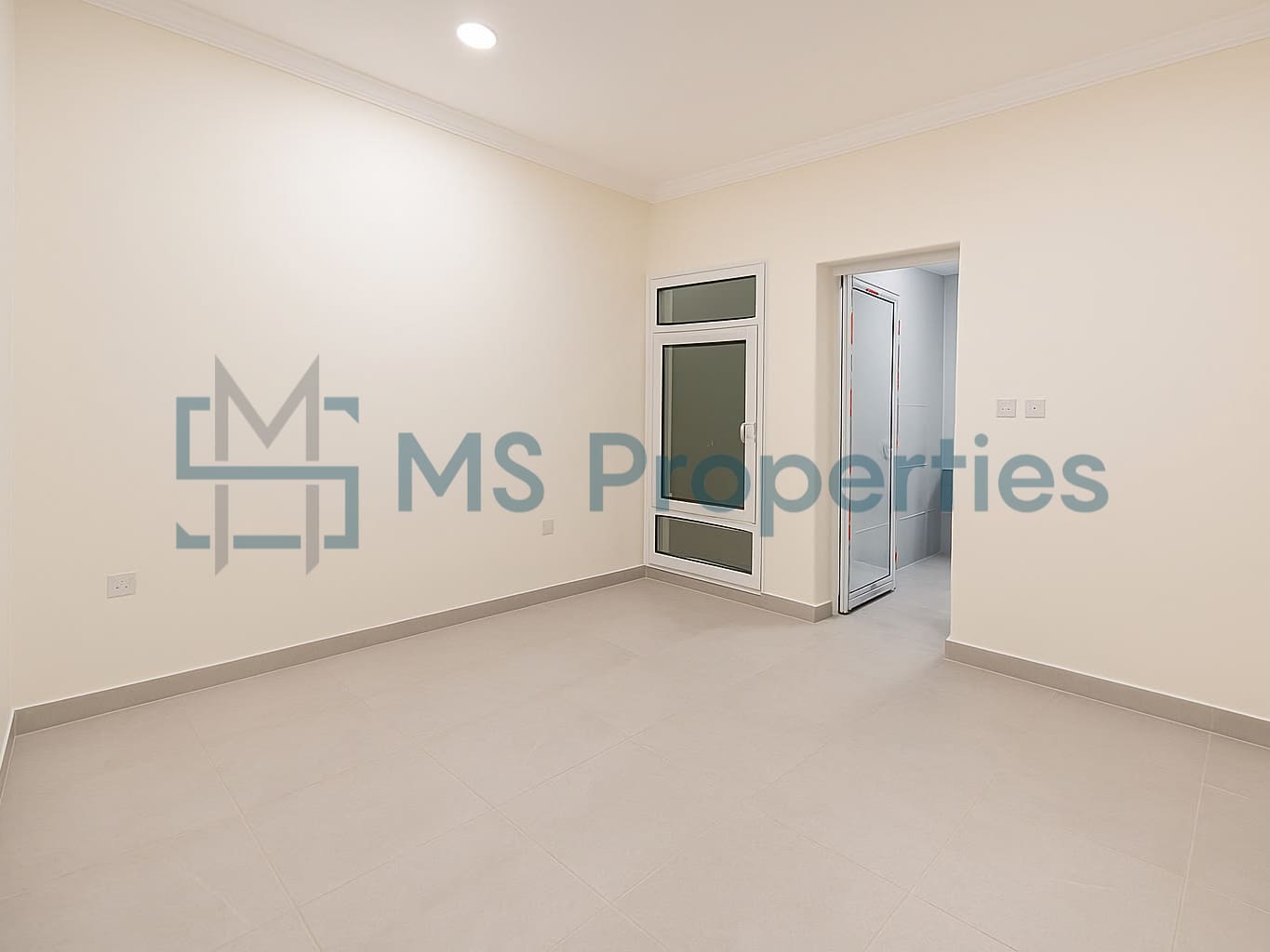 Brand New 2 Bedroom Apartment in Prime Location