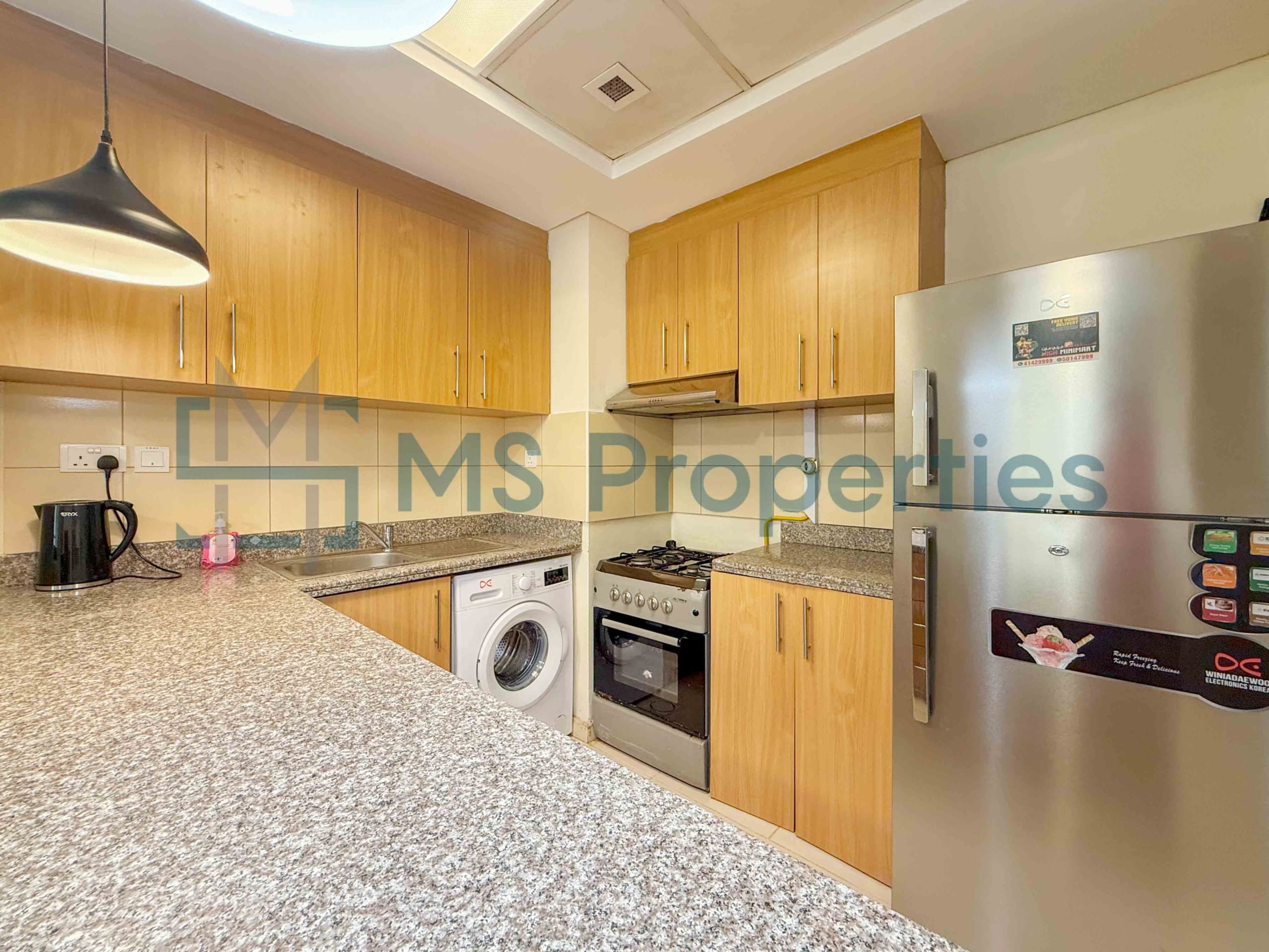 Elegant 1BR Apartment with Balcony | Prime Location