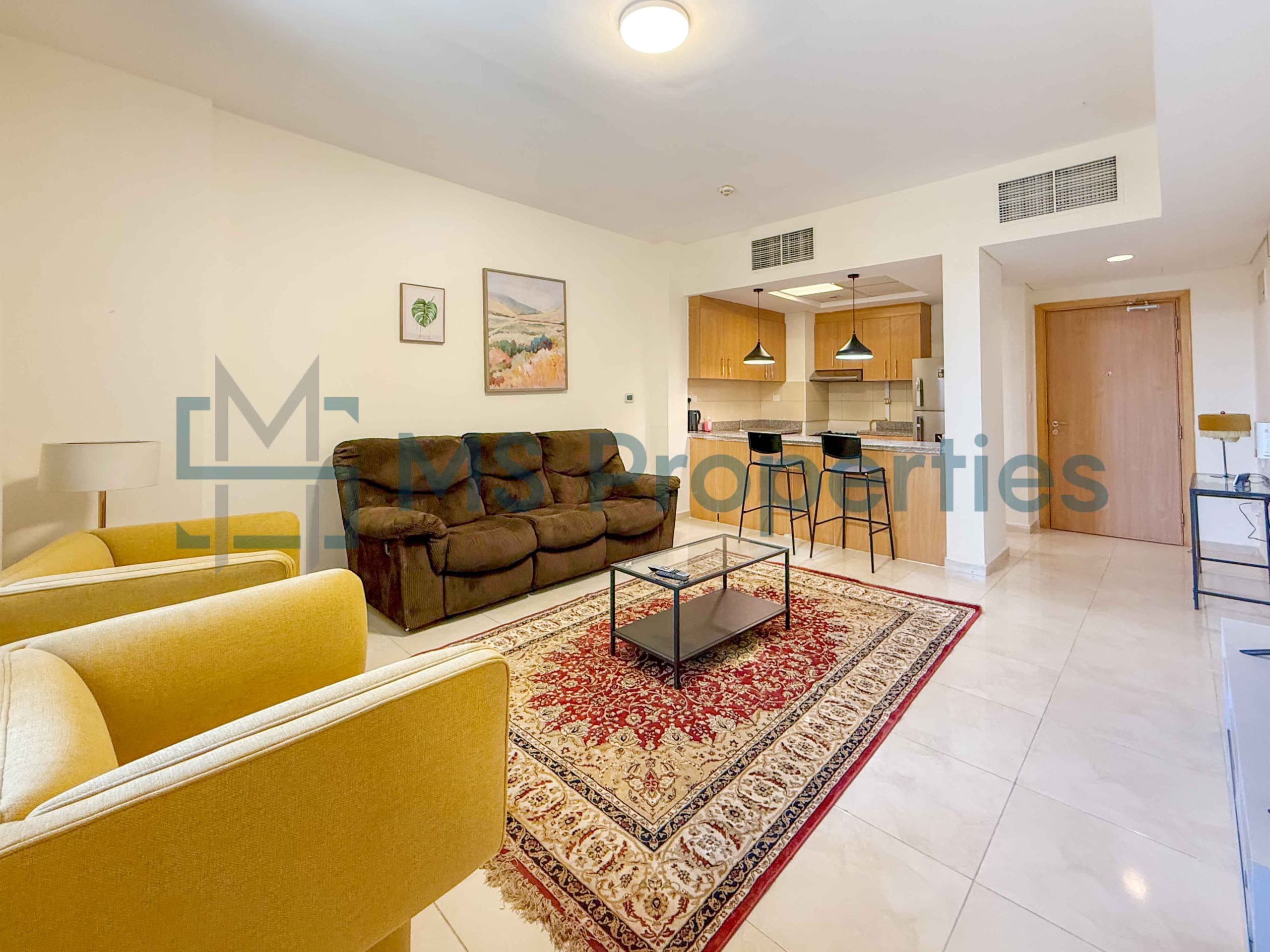 Elegant 1BR Apartment with Balcony | Prime Location