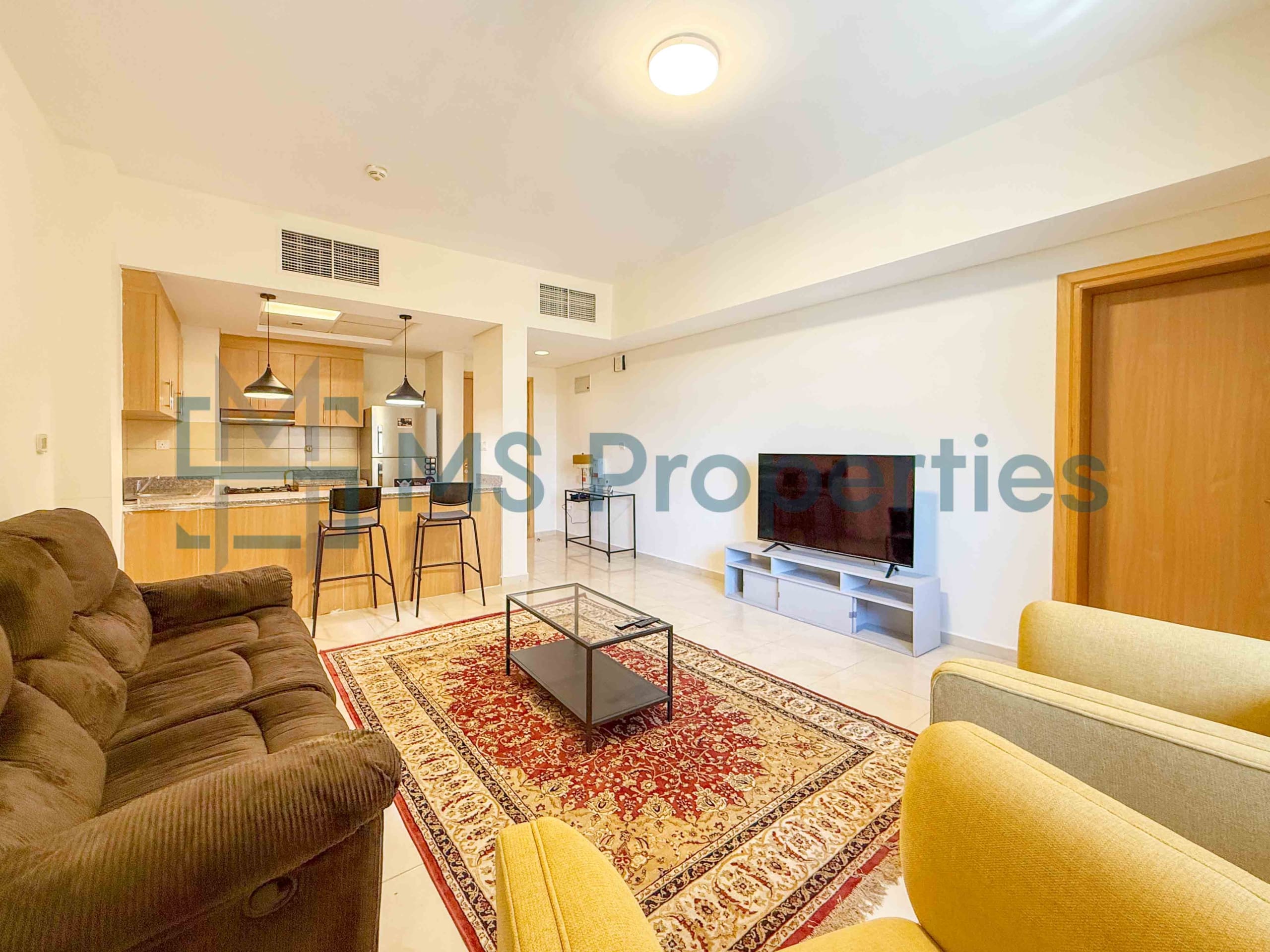Elegant 1BR Apartment with Balcony | Prime Location