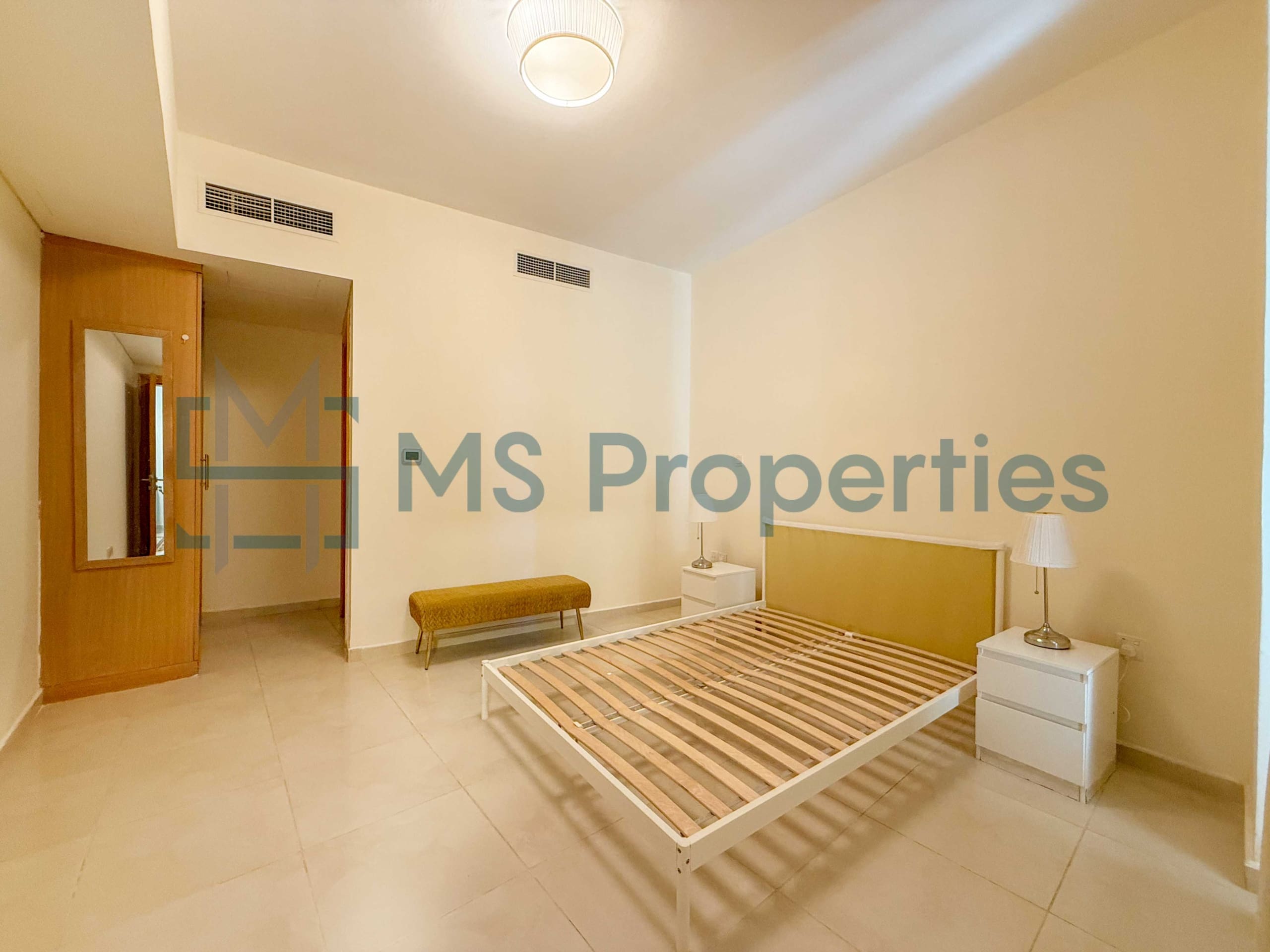 Elegant 1BR Apartment with Balcony | Prime Location