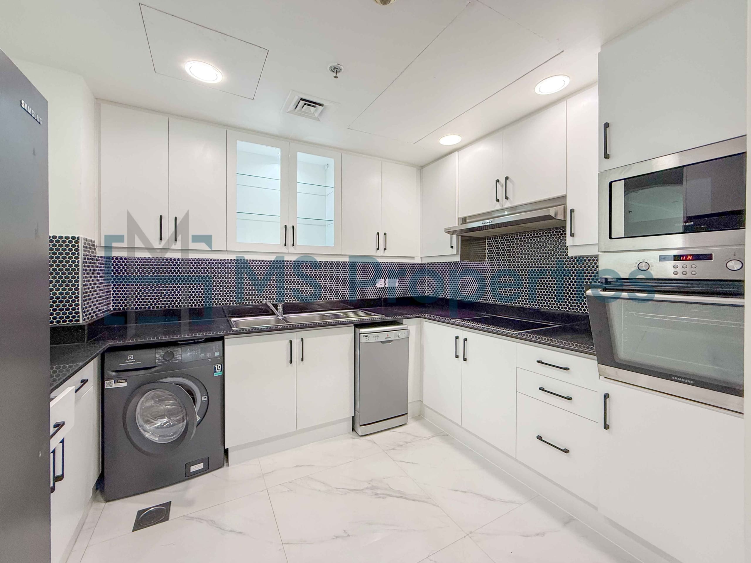 Great Investment | 2BR w/ Big Balcony |Marina View