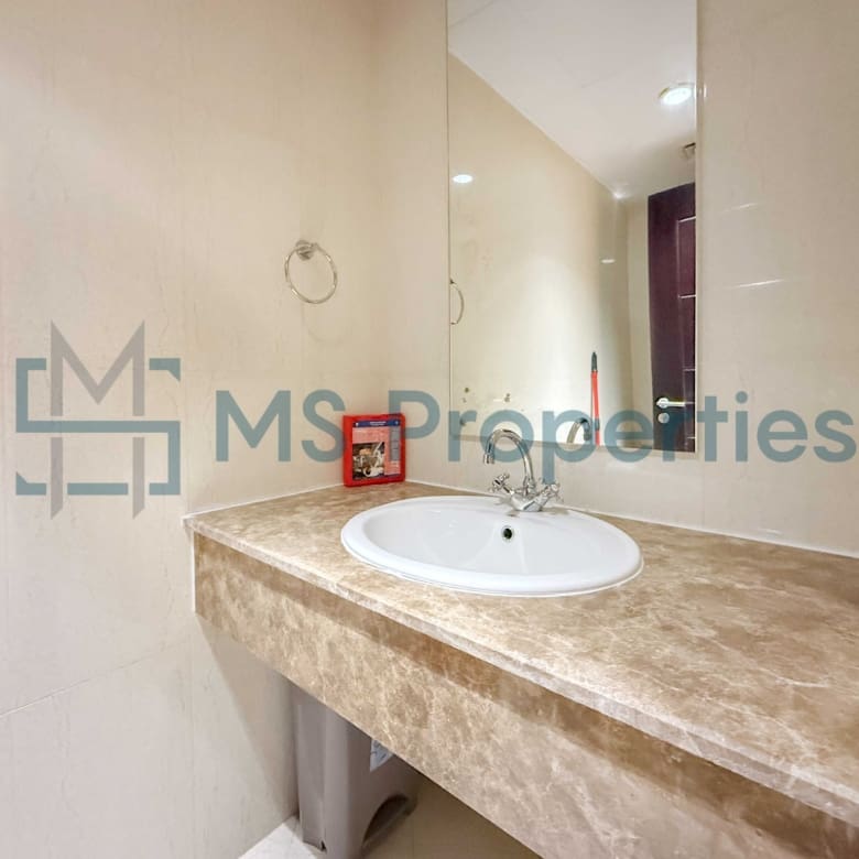 Charming 1BR Furnished with Beautiful Views