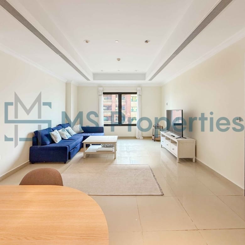 Charming 1BR Furnished with Beautiful Views