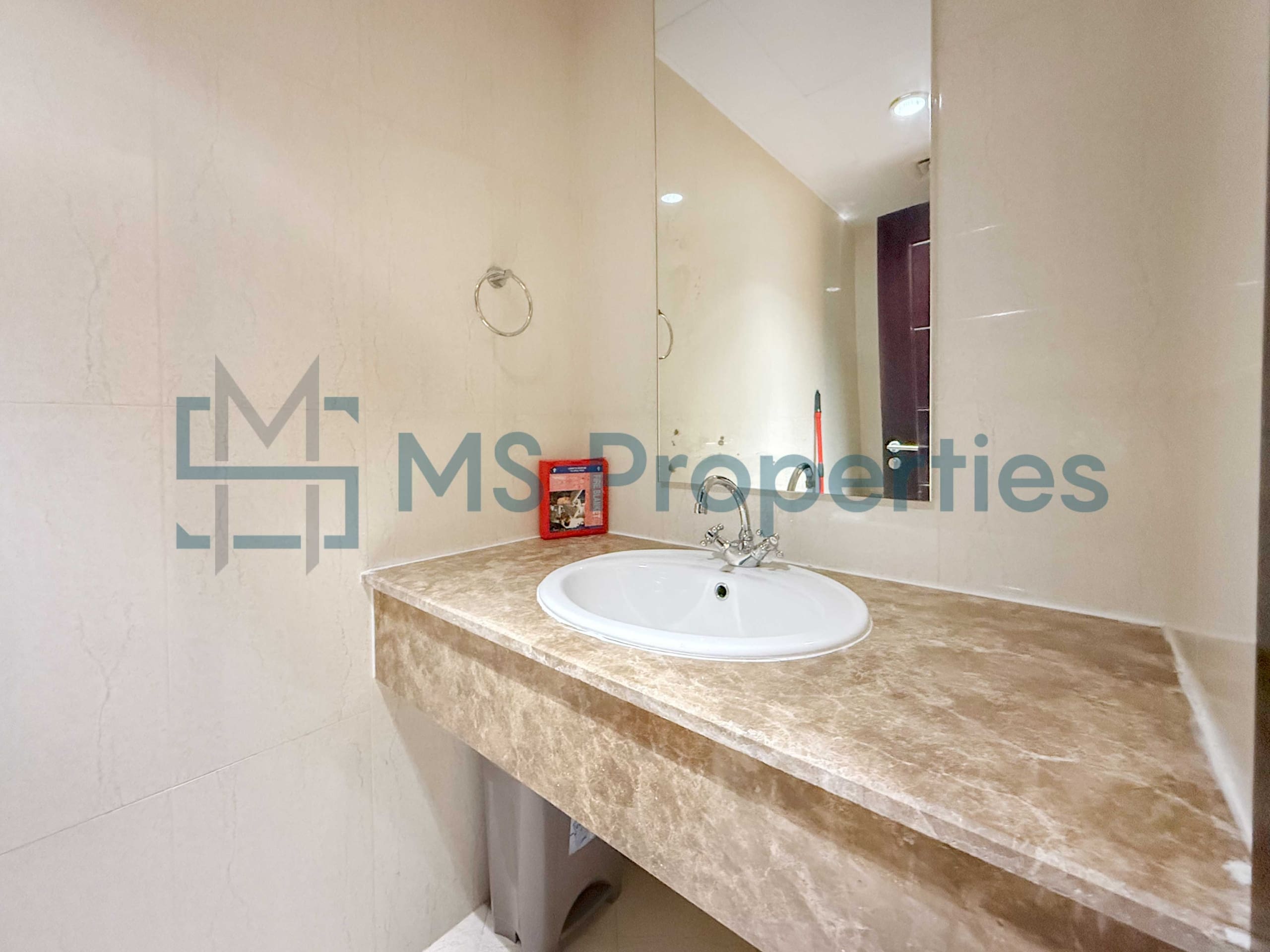 Charming 1BR Furnished with Beautiful Views
