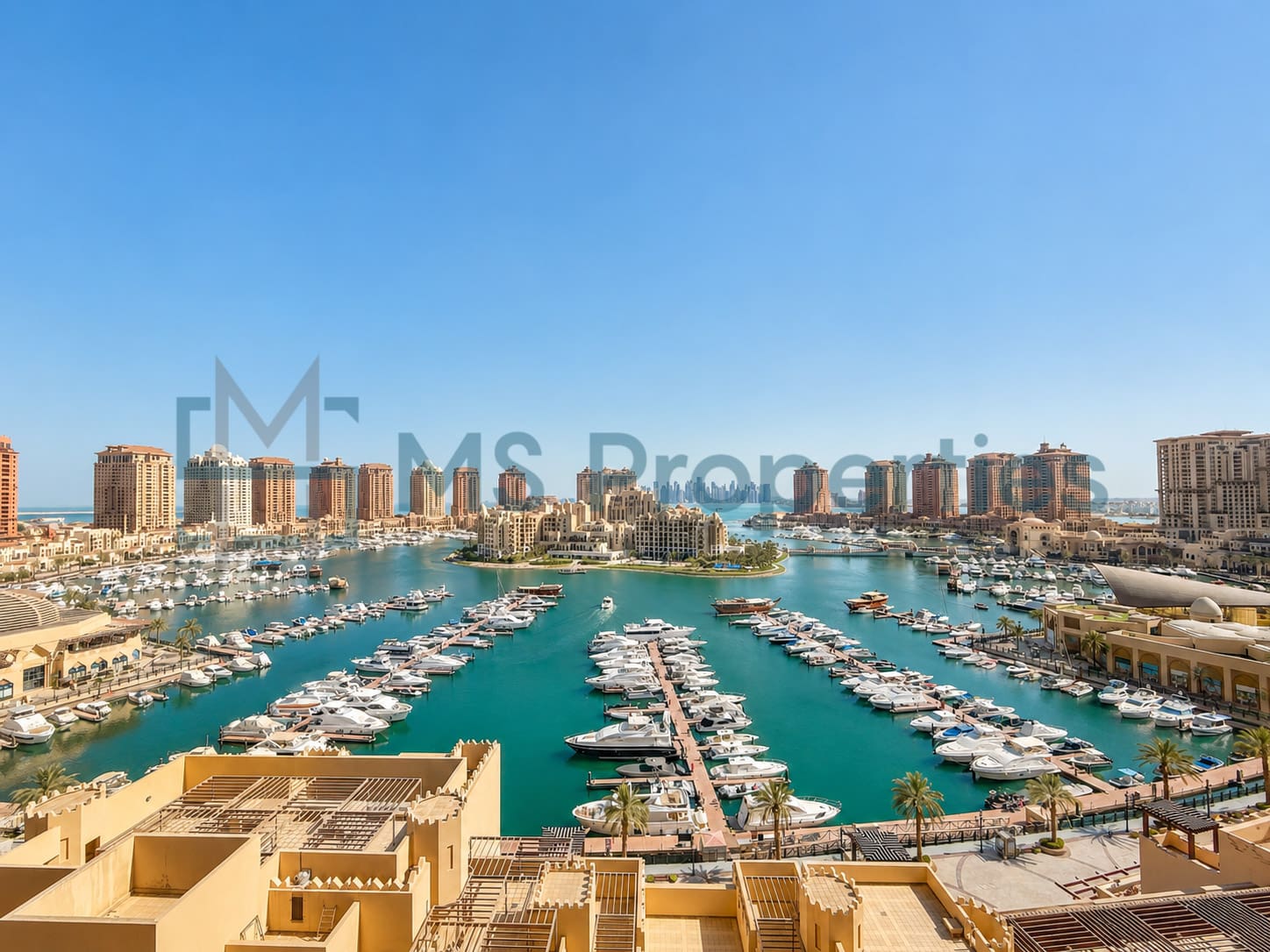 Sophisticated 3 Bedroom Flat with Full Marina View