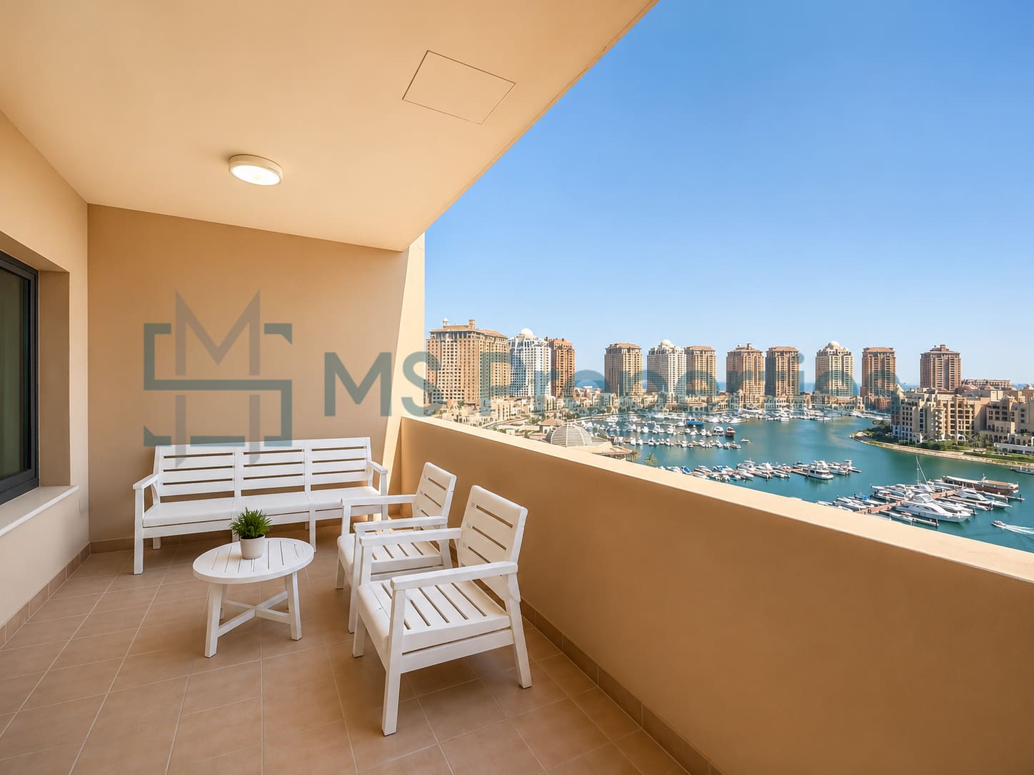 Sophisticated 3 Bedroom Flat with Full Marina View
