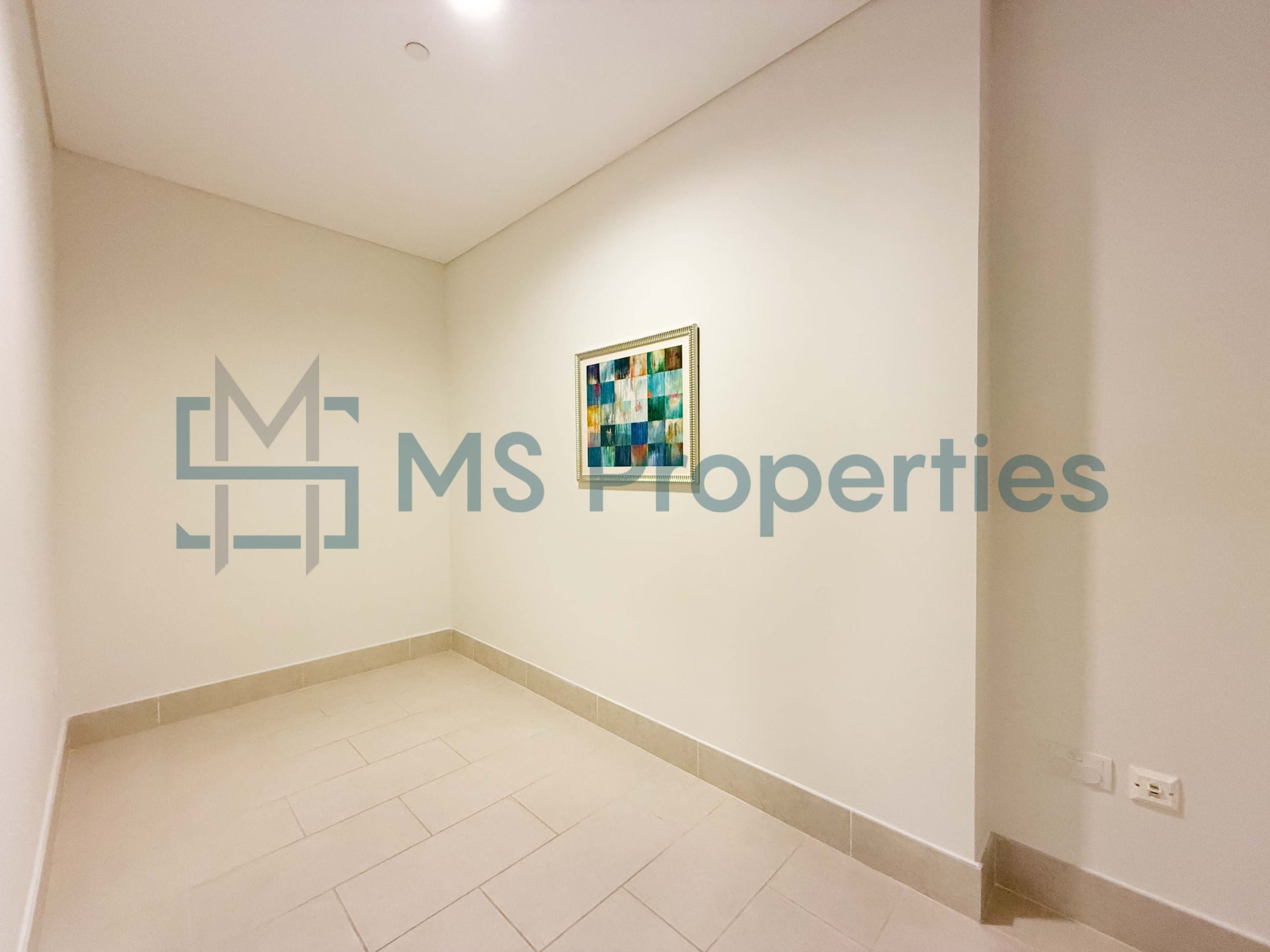 Pristine 1BHK + Office w/ Balcony | Bills Included | No Commssion