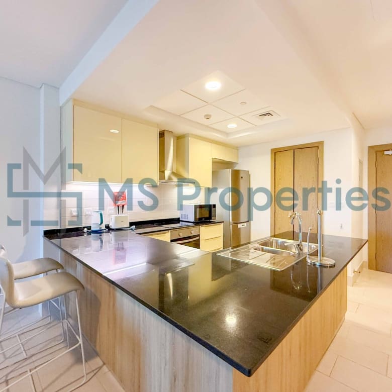 Pristine 1BHK + Office w/ Balcony | Bills Included | No Commssion