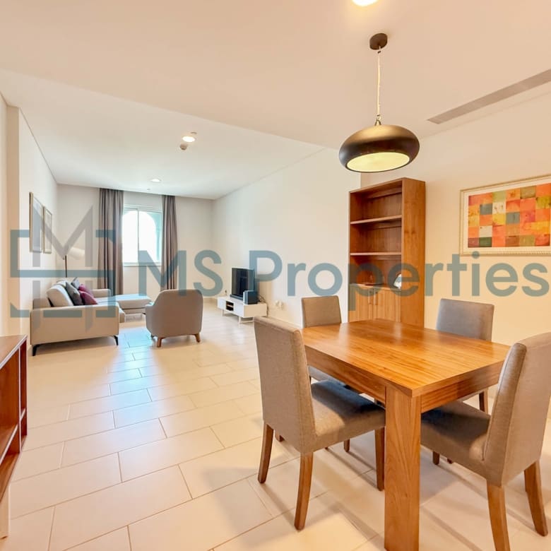 Pristine 1BHK + Office w/ Balcony | Bills Included | No Commssion