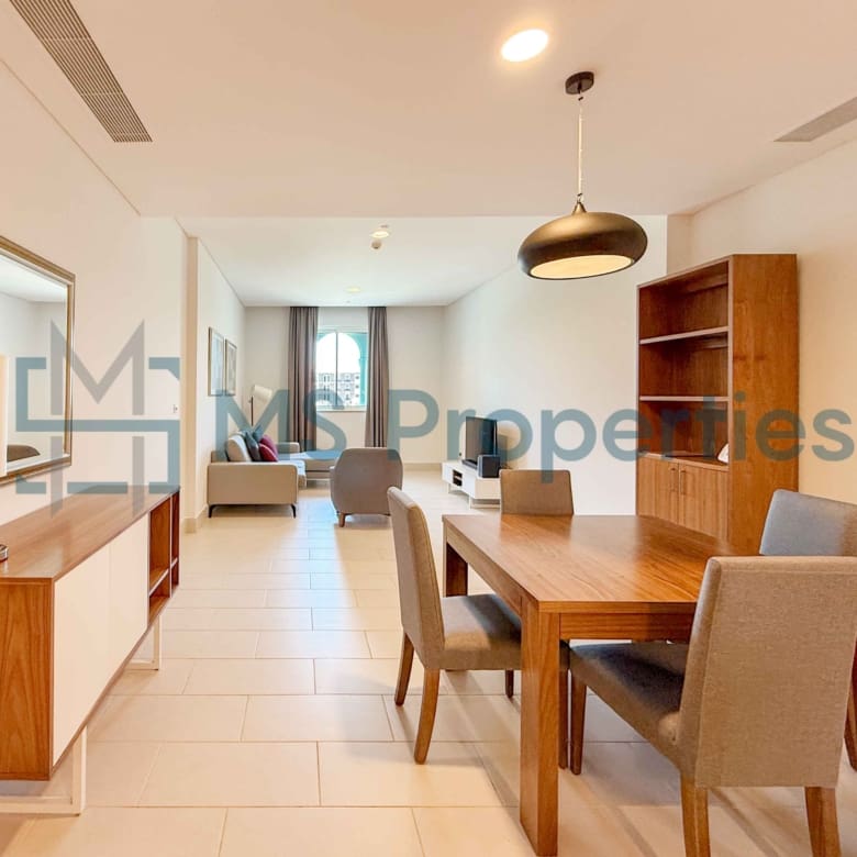 Pristine 1BHK + Office w/ Balcony | Bills Included | No Commssion