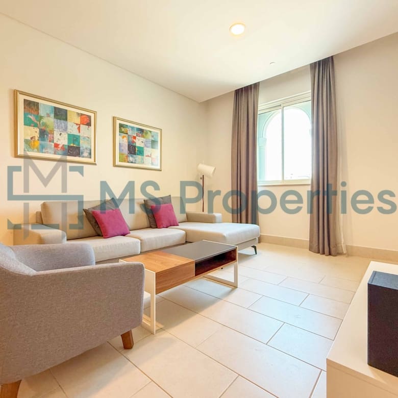 Pristine 1BHK + Office w/ Balcony | Bills Included | No Commssion