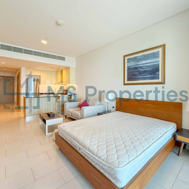 Cozy Furnished Studio+Balcony | No Commssion | Bills Included