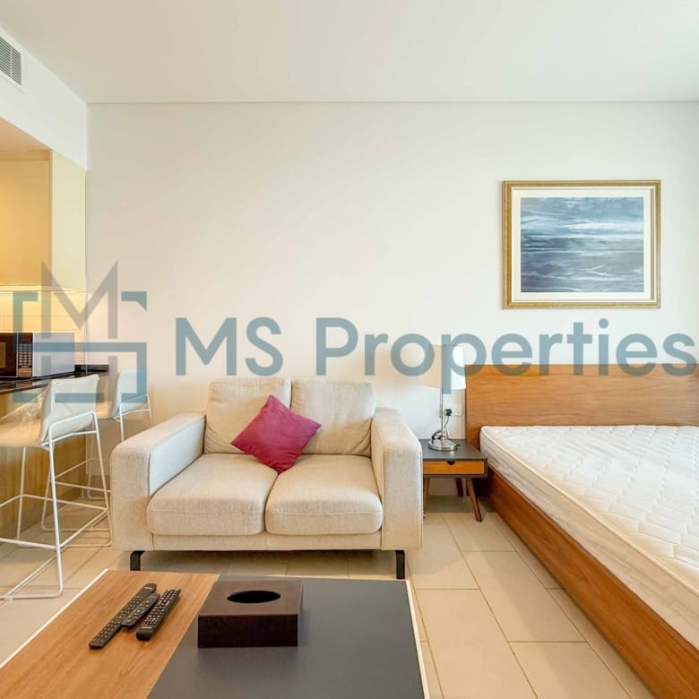 Cozy Furnished Studio+Balcony | No Commssion | Bills Included