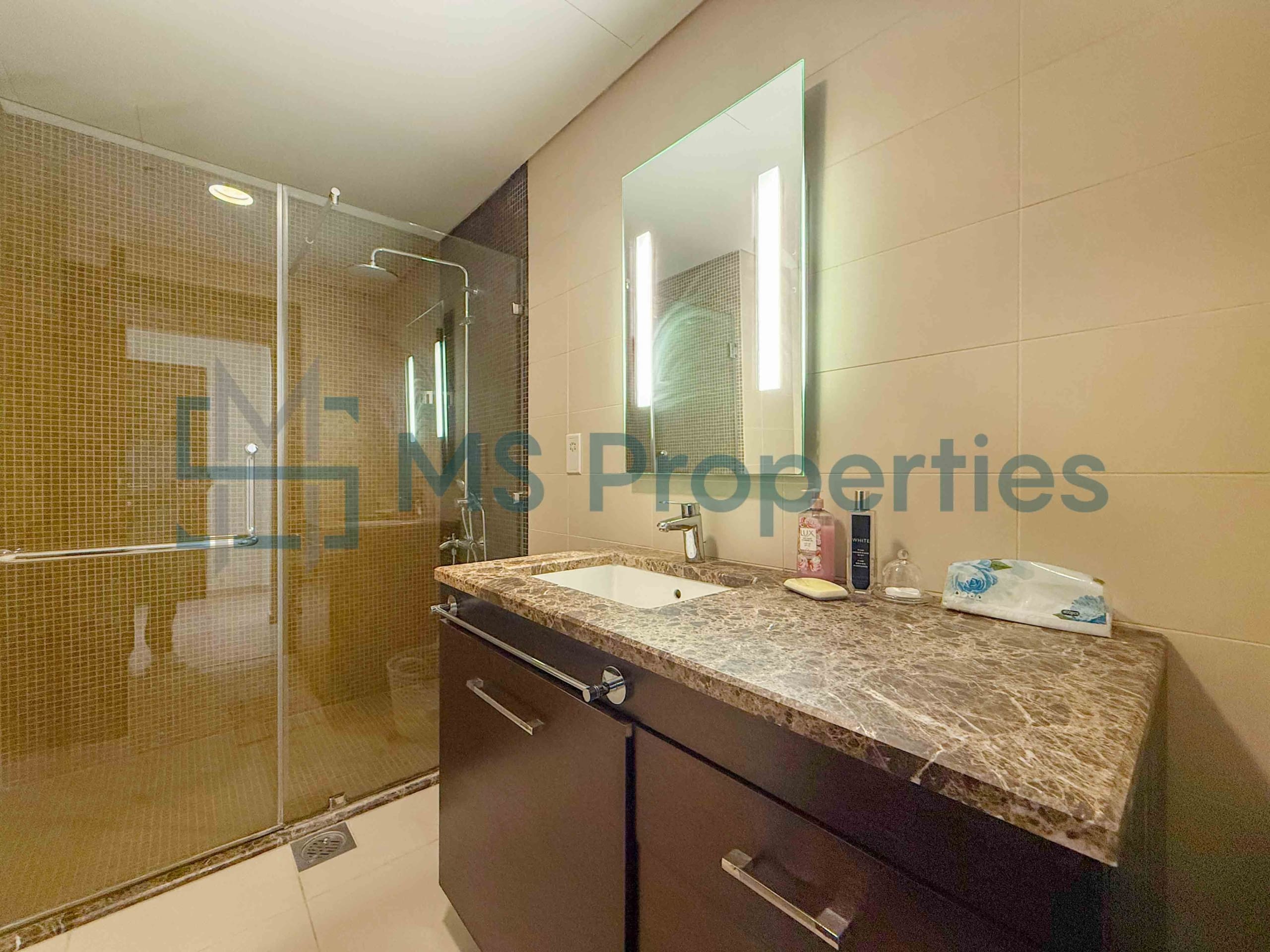 Contemporary Studio Apartment | Perfect Balcony