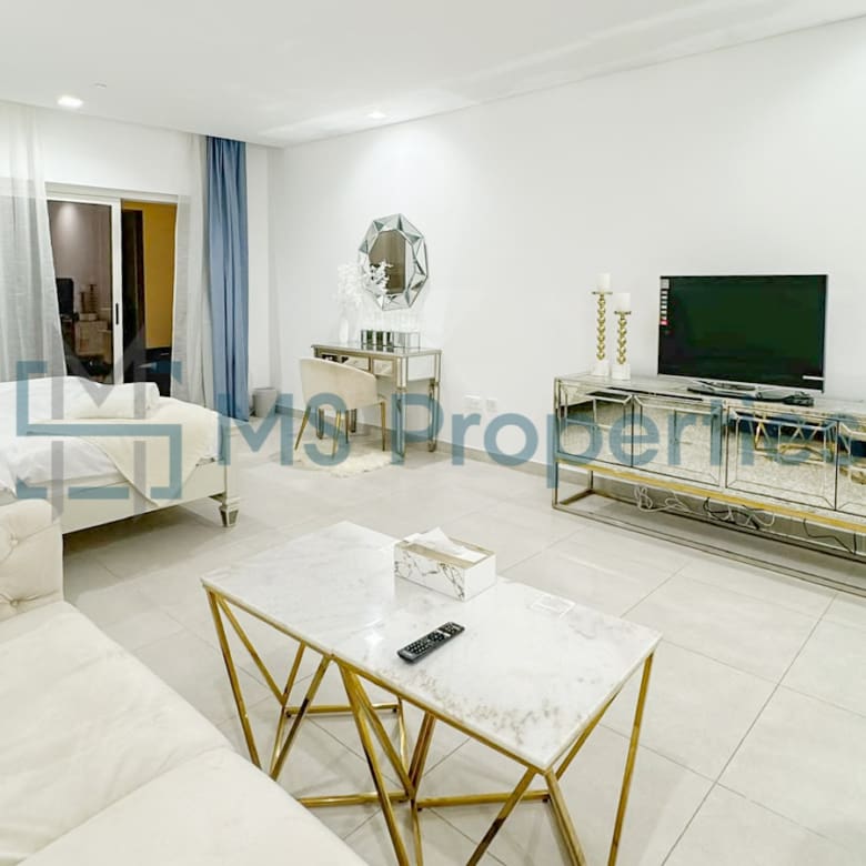Elegant and Cozy Studio Furnished | Bills Included
