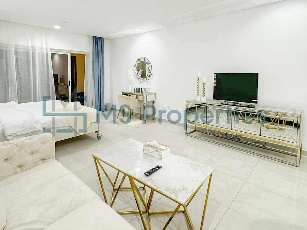 Elegant and Cozy Studio Furnished | Bills Included