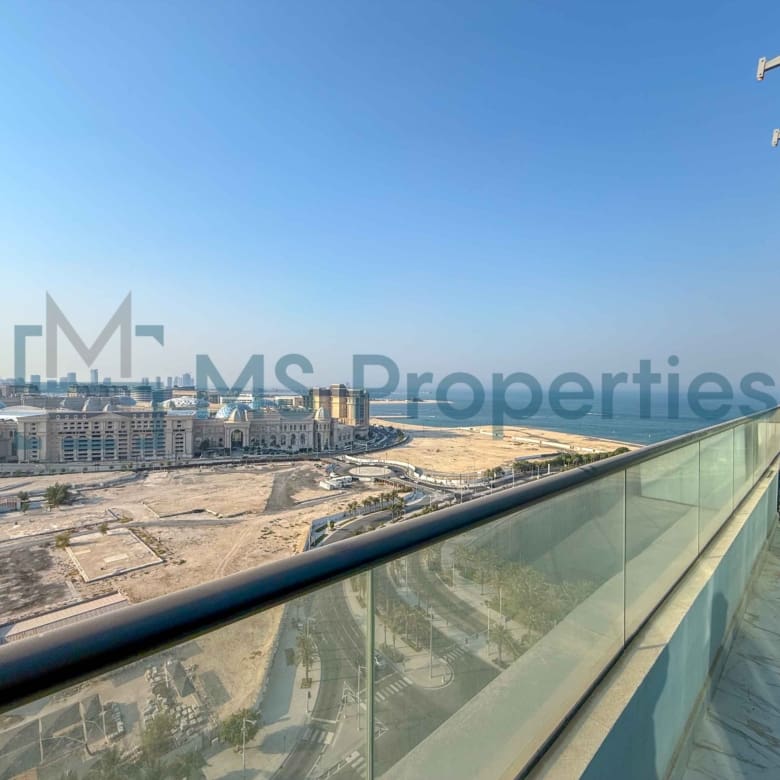 Stunning 2 Bedroom Flat with Outstanding View