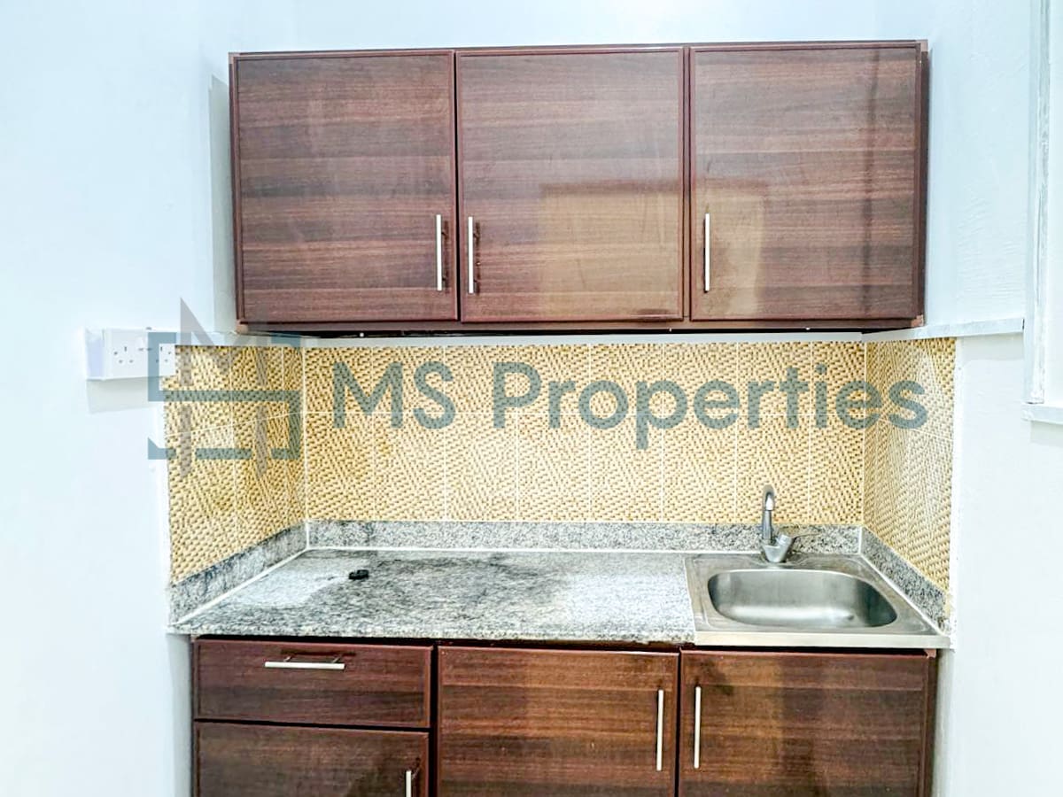 Budgeted 1BHK Unfurnished Flat | Including Water and Electricity