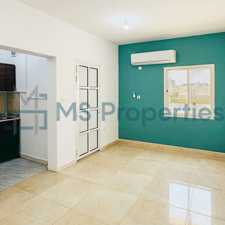 Budgeted 1BHK Unfurnished Flat | Including Water and Electricity