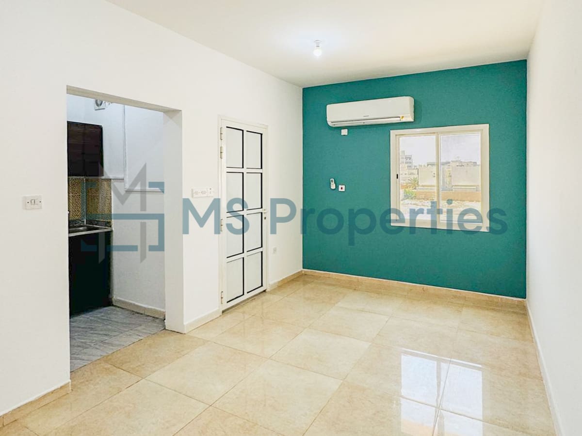 Budgeted 1BHK Unfurnished Flat | Including Water and Electricity